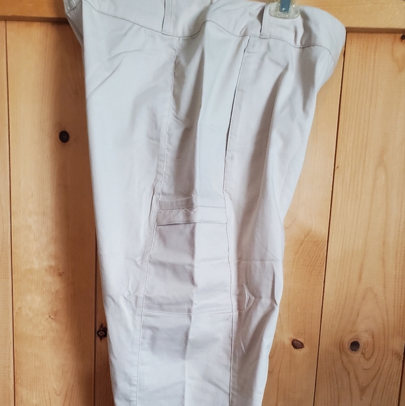 Adidas khaki cropped pants - Picture 3 of 7